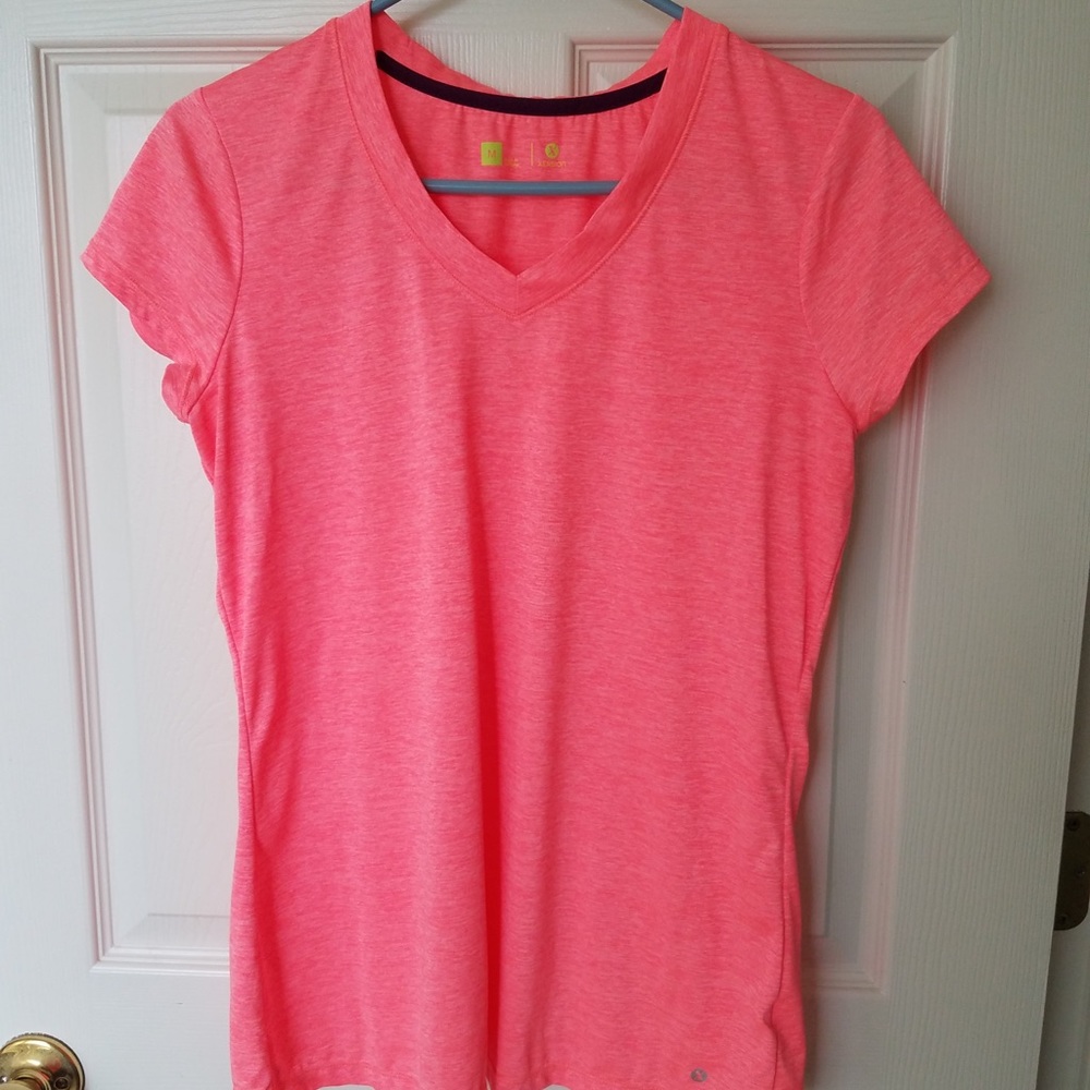 Performance t-shirt